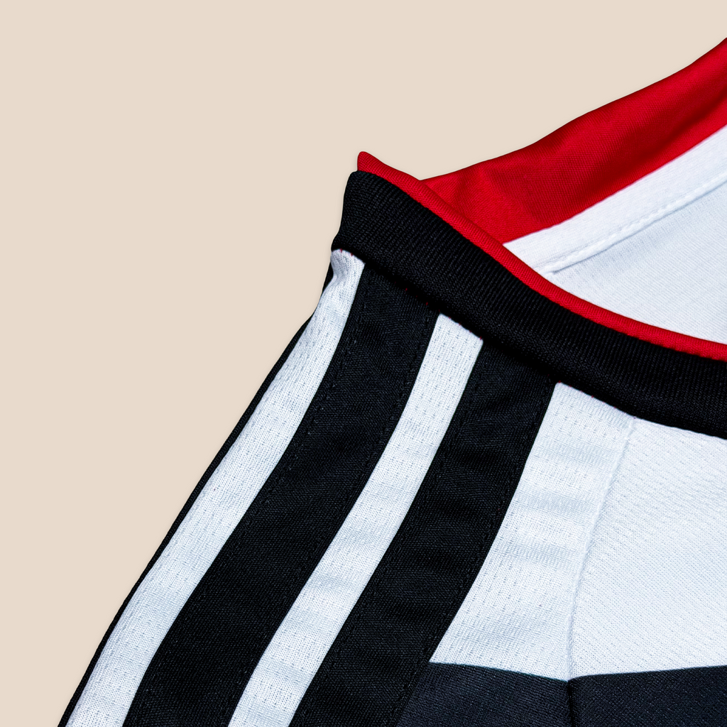 Alemania 2026 Local CropTop