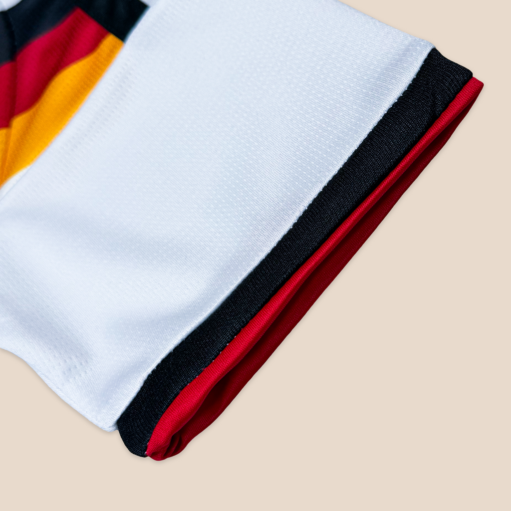 Alemania 2026 Local CropTop