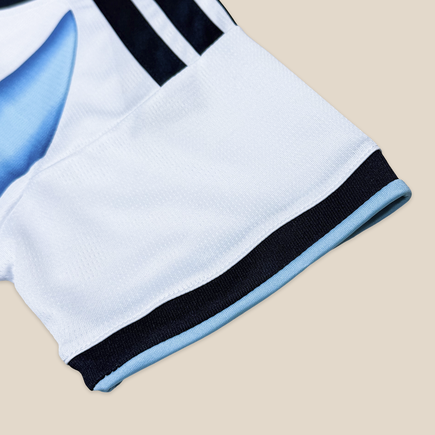 Argentina 2026 Local CropTop