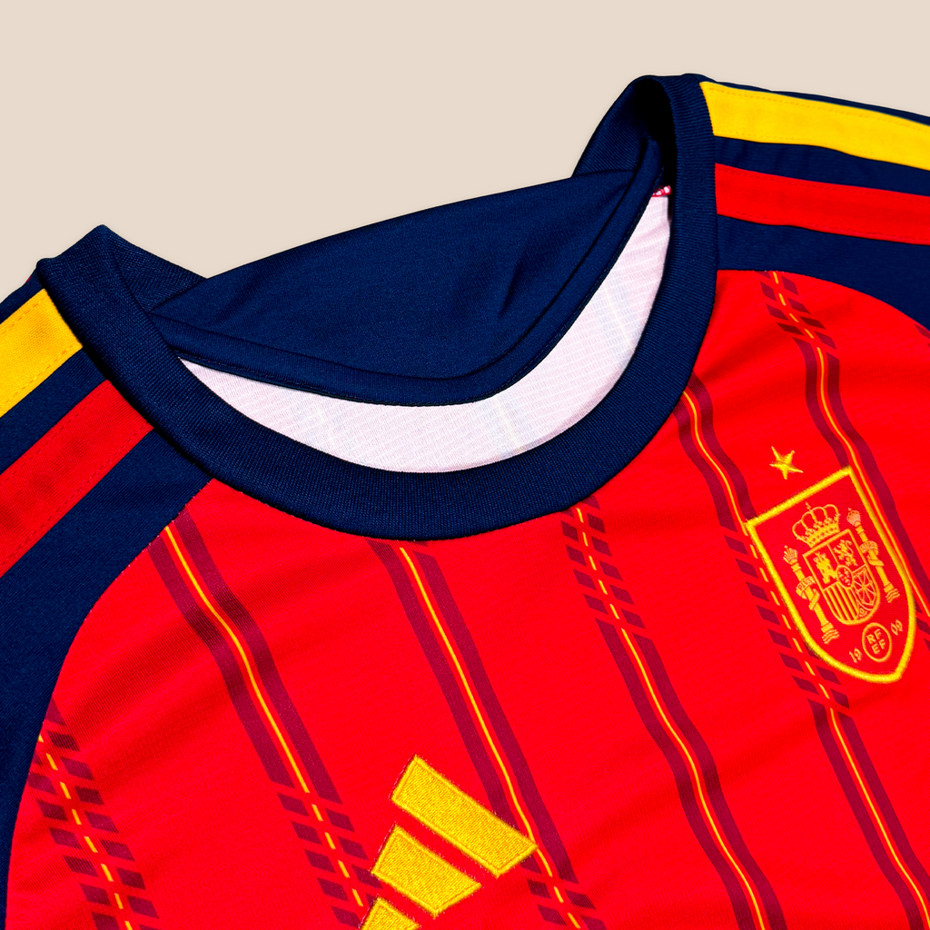 España 2026 Local CropTop