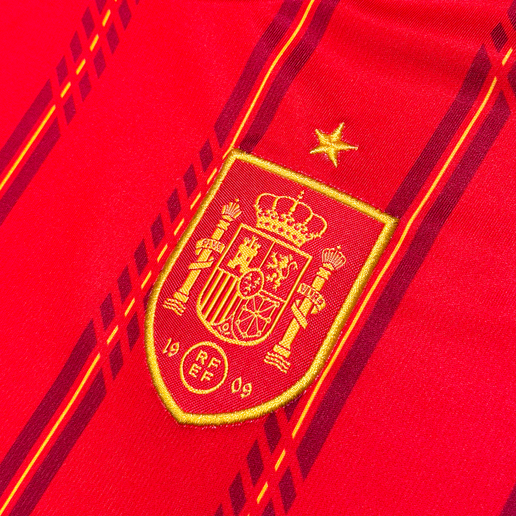 España 2026 Local CropTop