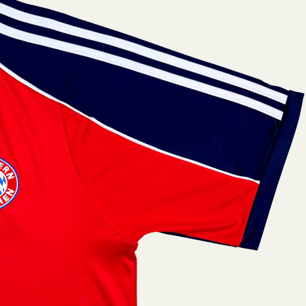 Bayern Munich 1999/01 Local
