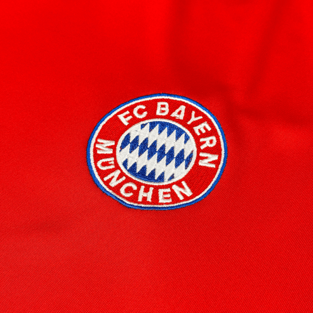 Bayern Munich 1999/01 Local