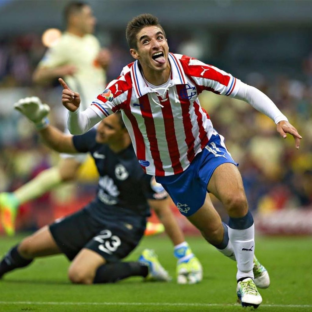 Jersey Chivas 110 Años Local
