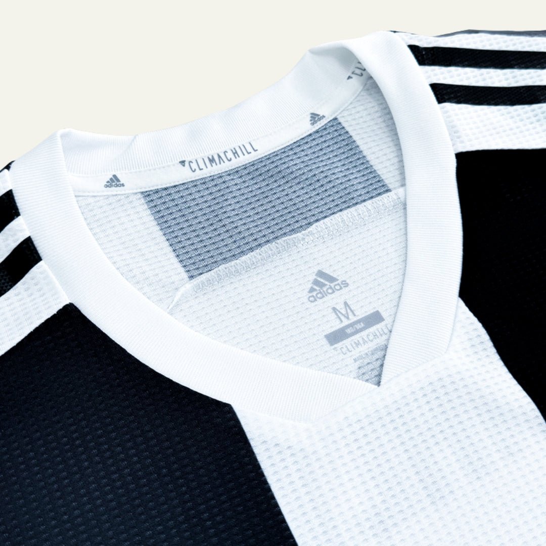 Juventus 2018/19 Local Versión Jugador