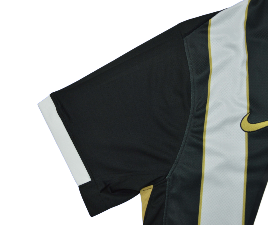 Atletico Mineiro Local - 26/27