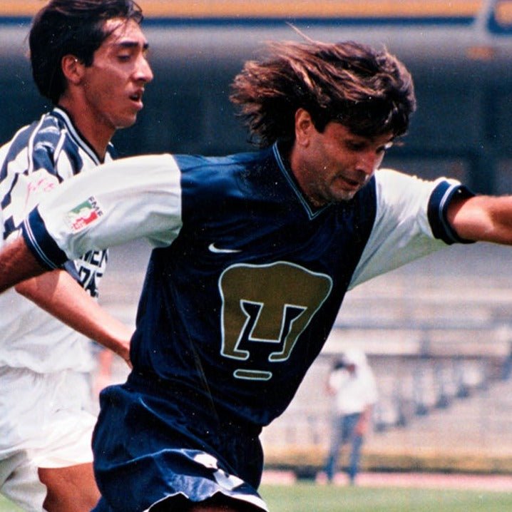 Jersey Pumas UNAM 1998/99 Visitante