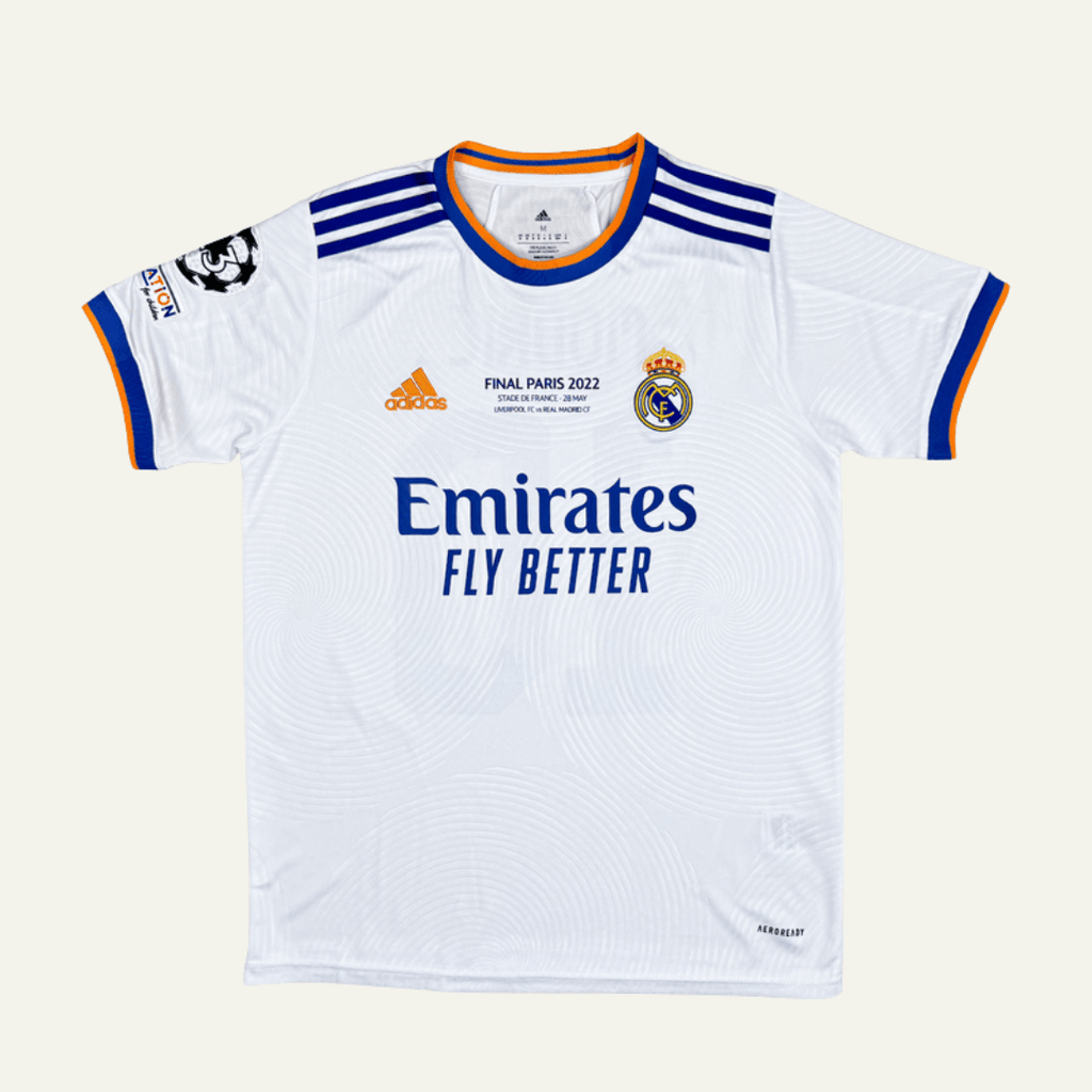 Real Madrid 2021/22 Local