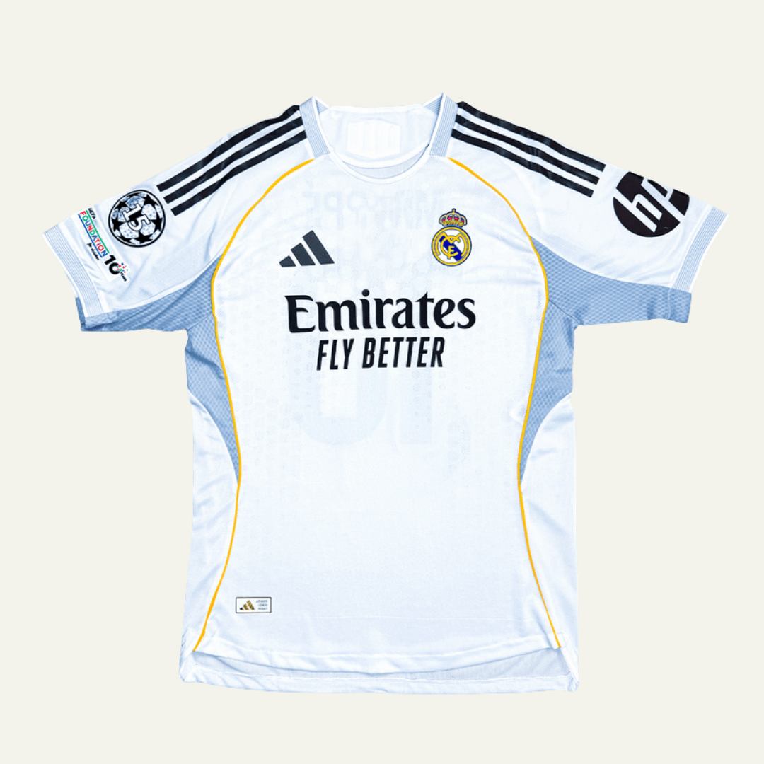 Real Madrid 2025/26 Local Versión Jugador