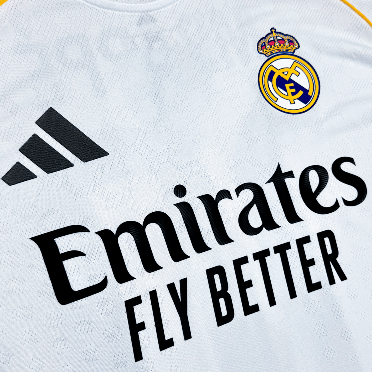 Real Madrid 2025/26 Local Versión Jugador